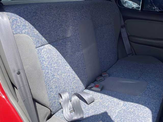 日産 マーチ コレット 大阪府 1999(平11)年 3.6万km アクティブレッド ５速マニュアル　走行３６０００ｋｍ　エアコン　パワーステアリング　パワーウィンドウ　ＡＢＳ　保証書　取扱説明書　スペアキー