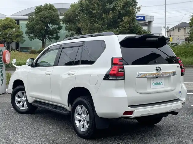 トヨタ ランドクルーザー プラド TX Lパッケージ 神奈川県 2022(令4)年 5.9万km ホワイトパールクリスタルシャイン ワンオーナー/サンルーフ/純正ナビ/CD/DVD/SD/SDREC/BT/フルセグ/バックカメラ/前後ドライブレコーダー/ビルトインETC/LDA/PCS/RSA/コーナーセンサー/オートリトラクタブルミラー/オートライト/オートマチックハイビーム/サイドステップ/リアスポイラー/トノカバー/純正アルミホイール/新車時保証書/取扱説明書/ナビ取扱説明書/スマートキー×２