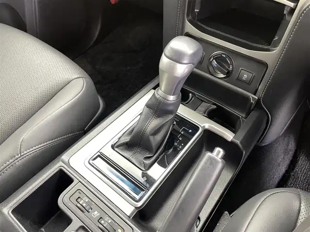 トヨタ ランドクルーザー プラド TX Lパッケージ 福井県 2022(令4)年 5.9万km ホワイトパールクリスタルシャイン ワンオーナー/サンルーフ/純正ナビ/【CD/DVD/SD/SDREC/BT/フルセグ】/バックカメラ/前後ドライブレコーダー/ビルトインETC/LDA/PCS/RSA/コーナーセンサー/オートリトラクタブルミラー/オートライト/オートマチックハイビーム/サイドステップ/リアスポイラー/トノカバー/純正アルミホイール/新車時保証書/取扱説明書/ナビ取扱説明書/スマートキー/スペアキー
