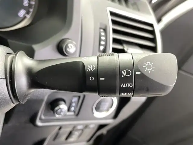 トヨタ ランドクルーザー プラド TX Lパッケージ 福井県 2022(令4)年 5.9万km ホワイトパールクリスタルシャイン ワンオーナー/サンルーフ/純正ナビ/【CD/DVD/SD/SDREC/BT/フルセグ】/バックカメラ/前後ドライブレコーダー/ビルトインETC/LDA/PCS/RSA/コーナーセンサー/オートリトラクタブルミラー/オートライト/オートマチックハイビーム/サイドステップ/リアスポイラー/トノカバー/純正アルミホイール/新車時保証書/取扱説明書/ナビ取扱説明書/スマートキー/スペアキー