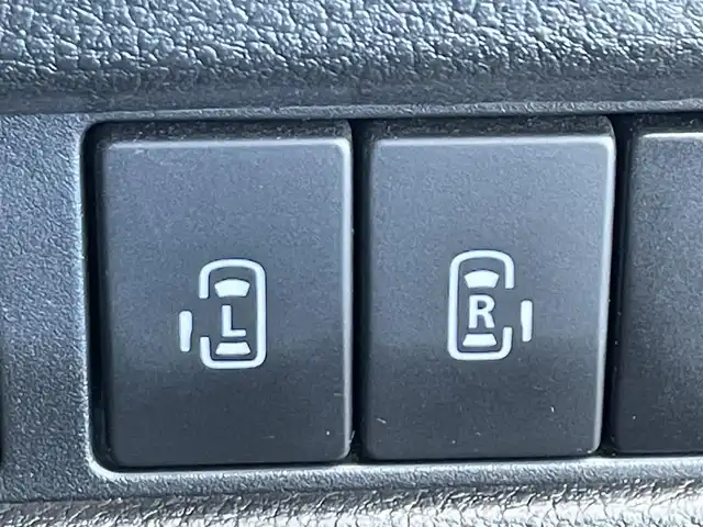 スズキ スペーシア カスタム HYBRID XS ターボ 滋賀県 2022(令4)年 3.1万km ブルーイッシュブラックパール3 社外ナビ/（CD/DVD/BT/フルセグTV）/スズキセーフティサポート/・衝突被害軽減ブレーキ/・車線逸脱警報/・オートハイビーム/・アダプティブクルーズコントロール/バックカメラ/ETC/両側パワースライドドア/D席シートヒーター/ヘッドアップディスプレイ/パーキングセンサー/パドルシフト/LEDヘッドライト/社外フロアマット/純正15インチAW