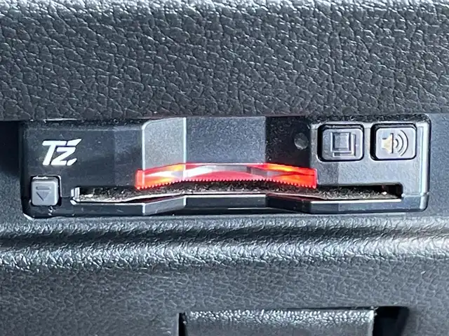 スズキ スペーシア カスタム HYBRID XS ターボ 滋賀県 2022(令4)年 3.1万km ブルーイッシュブラックパール3 社外ナビ/（CD/DVD/BT/フルセグTV）/スズキセーフティサポート/・衝突被害軽減ブレーキ/・車線逸脱警報/・オートハイビーム/・アダプティブクルーズコントロール/バックカメラ/ETC/両側パワースライドドア/D席シートヒーター/ヘッドアップディスプレイ/パーキングセンサー/パドルシフト/LEDヘッドライト/社外フロアマット/純正15インチAW