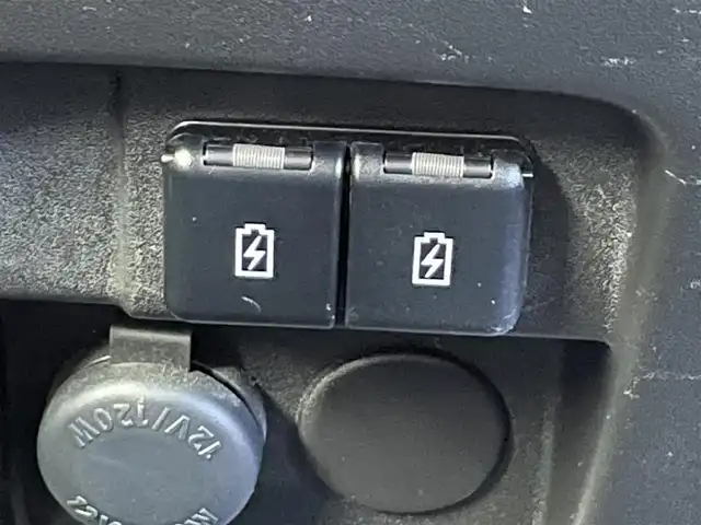 スズキ スペーシア カスタム HYBRID XS ターボ 滋賀県 2022(令4)年 3.1万km ブルーイッシュブラックパール3 社外ナビ/（CD/DVD/BT/フルセグTV）/スズキセーフティサポート/・衝突被害軽減ブレーキ/・車線逸脱警報/・オートハイビーム/・アダプティブクルーズコントロール/バックカメラ/ETC/両側パワースライドドア/D席シートヒーター/ヘッドアップディスプレイ/パーキングセンサー/パドルシフト/LEDヘッドライト/社外フロアマット/純正15インチAW