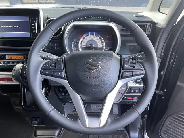 スズキ スペーシア カスタム HYBRID XS ターボ 滋賀県 2022(令4)年 3.1万km ブルーイッシュブラックパール3 社外ナビ/（CD/DVD/BT/フルセグTV）/スズキセーフティサポート/・衝突被害軽減ブレーキ/・車線逸脱警報/・オートハイビーム/・アダプティブクルーズコントロール/バックカメラ/ETC/両側パワースライドドア/D席シートヒーター/ヘッドアップディスプレイ/パーキングセンサー/パドルシフト/LEDヘッドライト/社外フロアマット/純正15インチAW