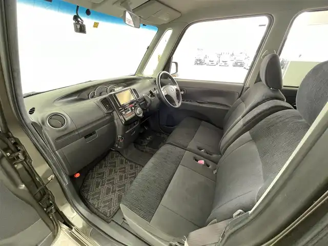 ダイハツ タント カスタム X 大分県 2010(平22)年 6.8万km ブロンズオリーブパールメタリック 社外７型ナビ/（Ｂｌｕｅｔｏｏｔｈ／ＣＤ／ＤＶＤ／ＳＤ／フルセグＴＶ）/バックカメラ/ＥＴＣ/スマートキー/社外ドラレコ前後/電動格納ウィンカーミラー/ドアバイザー/フォグランプ/純正アルミホイール/片側パワースライドドア