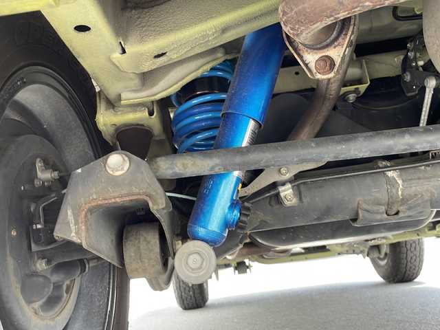 スズキ ジムニー XC 静岡県 2019(令1)年 6.4万km キネティックイエロー ワンオーナー/純正ナビ/フルセグTV/MSV/BTオーディオ/DVD/車高調/タワーバー/社外16インチAW/ドライブレコーダー/LEDヘッドライト/オートライト/前席シートヒーター/サイド/カーテンエアバック/ETC