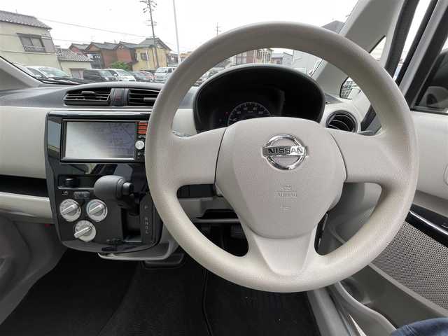 日産 デイズ J 愛知県 2018(平30)年 3.5万km ホワイト 純正メモリーナビ/（AM/FM/CD/SD)/フルセグTV/バックカメラ/ETC/ドライブレコーダー/リモコンキー/スペアキー/ドアバイザー/フロアマット