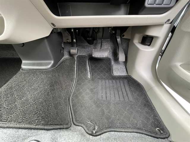 日産 デイズ J 愛知県 2018(平30)年 3.5万km ホワイト 純正メモリーナビ/（AM/FM/CD/SD)/フルセグTV/バックカメラ/ETC/ドライブレコーダー/リモコンキー/スペアキー/ドアバイザー/フロアマット