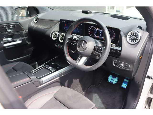 メルセデス・ベンツ Ｍ・ベンツ Ｂ２００ｄ AMGライン 大分県 2024(令6)年 0.2万km 白 アクティブディスタンスアシスト・ディストロニック/ブラインドスポットアシスト/アクティブレーンキーピングアシスト/パノラミックスライディングルーフ/ヘッドアップディスプレイ/純正ナビ/地デジ/Bluetooth/ワイヤレス充電/360°カメラ/ハーフレザー/シートヒーター/パワーシート/パドルシフト/マルチビームＬＥＤ/アンビエントライト/純正１８インチＡＷ/純正ドライブレコーダー/ＥＴＣ/純正ドアバイザー