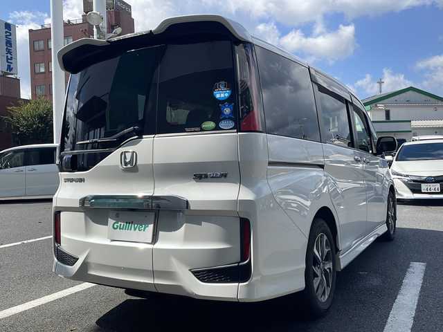ホンダ ステップワゴン スパーダ 京都府 2015(平27)年 11.5万km ホワイトオーキッドパール 純正メモリナビ/BT/USBHDMI接続/DVD再生/フルセグ/バックカメラ/ホンダセンシング/レーダークルーズコントロール/レーンキープアシスト/両側パワースライドドア/LEDヘッドライト/わくわくゲート/ビルトインETC/純正16インチアルミ/スマートキー