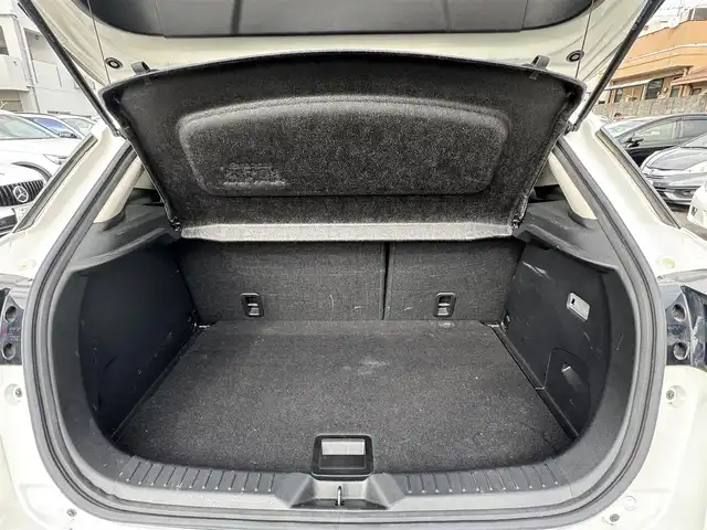 マツダ ＣＸ－３ XD プロアクティブ 熊本県 2017(平29)年 7.1万km スノーフレイクホワイトパールマイカ ・ワンオーナー/・スマートキー/・プッシュスタート/・車間認知支援システム/・スマートブレーキサポート/・ブラインドスポットモニター/・車線逸脱警報システム/・交通標識認識システム/・クルーズコントロール(追従式)/・ハーフレザーシート/・純正メモリナビ/　【DVD・Bluetooth・USB・AUX】/・フルセグTV/・バックカメラ/・ETC/・ヘッドアップディスプレイ/・LEDヘッドランプ/・純正マット