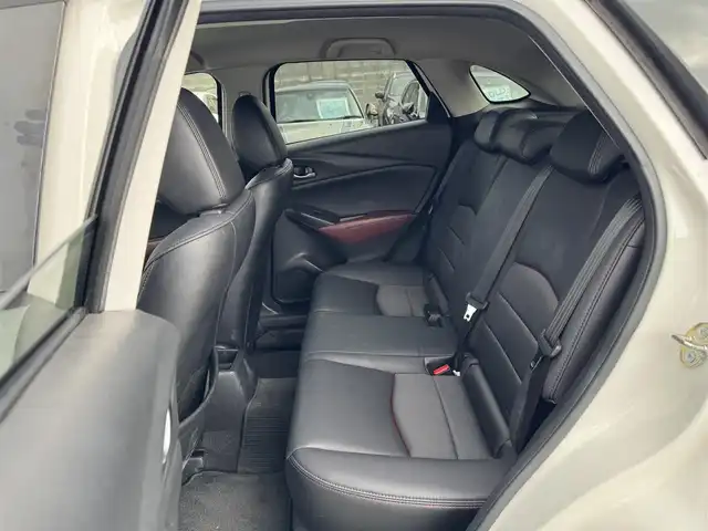 マツダ ＣＸ－３ XD プロアクティブ 熊本県 2017(平29)年 7.1万km スノーフレイクホワイトパールマイカ ・ワンオーナー/・スマートキー/・プッシュスタート/・車間認知支援システム/・スマートブレーキサポート/・ブラインドスポットモニター/・車線逸脱警報システム/・交通標識認識システム/・クルーズコントロール(追従式)/・ハーフレザーシート/・純正メモリナビ/　【DVD・Bluetooth・USB・AUX】/・フルセグTV/・バックカメラ/・ETC/・ヘッドアップディスプレイ/・LEDヘッドランプ/・純正マット