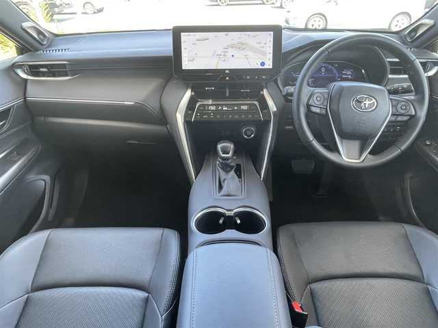 トヨタ ハリアー Z レザーパッケージ 青森県 2023(令5)年 1.3万km プラチナホワイトパールマイカ AIS検査評価点5点/ワンオーナー/モデリスタエアロ/シグネチャーイルミグリル/ドアミラーメッキ/バックドアガーニッシュメッキ/調光パノラマルーフ/スペアタイヤ/ディスプレイーディオＪＢＬナビ地デジ/パノラミックビューモニター/ブラインドスポットモニター/スペアタイヤ/スペアキー/LEDヘッドライト/インナーミラー/純正エンジンスターター/パワーバックドア/Toyota Safety Sense/新車時保証書/取扱説明書/社外１７ＡＷ冬タイヤ積み込み