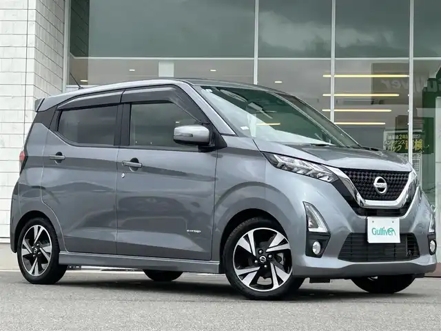 日産 デイズ ハイウェイスターG ターボ 兵庫県 2019(平31)年 3.5万km チタニウムグレーメタリック 純正9インチSDナビ/バック、フロントカメラ/アラウンドビューカメラ/純正ドライブレコーダー/タイヤアングルガイド/エマージェンシーブレーキ/スタッドレスタイヤ積載/ライトレベライザー/車線逸脱警報装置/LEDヘッドライト/ウィンカーミラー/ETC/地図SD未装着のため動作確認できず