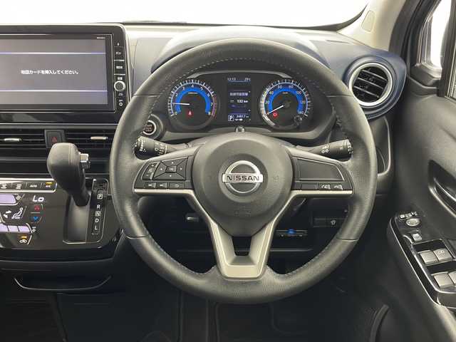 日産 デイズ ハイウェイスターG ターボ 千葉県 2019(平31)年 3.5万km チタニウムグレーメタリック 衝突被害軽減システム/レーンキープアシスト/コーナーセンサー（前後）/純正SDナビ（Bluetooth/CD/DVD/フルセグTV）/ミュージックサーバー（SD）/全方位カメラ/社外ETC/純正ドライブレコーダー（前方のみ）/純正フロアマット/アイドリングストップ/パワーステアリング/パワーウィンドウ/オートライト/LEDヘッドライト/LEDフォグランプ/ドアバイザー/純正15インチアルミホイール