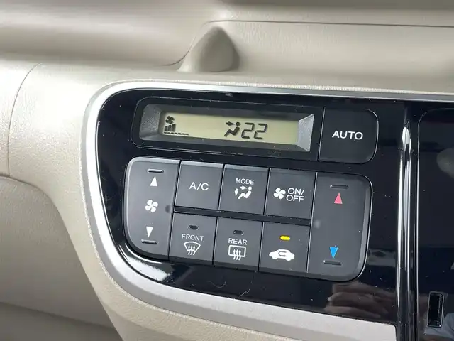 ホンダ Ｎ ＢＯＸ G Lパッケージ 熊本県 2012(平24)年 4.3万km アラバスターシルバーメタリック 社外オーディオ(DEH-480)/ＡＭ／ＦＭ／ＣＤ／ＵＳＢ／ＡＵＸ/前後ドライブレコーダー/片側パワースライドドア/電格ミラー/スマートキー/プッシュスタート/ハロゲンヘッドライト/ヘッドライトレベライザー/純正フロアマット/純正ドアバイザー/社外アルミホイール/保証書/取扱説明書(車両)