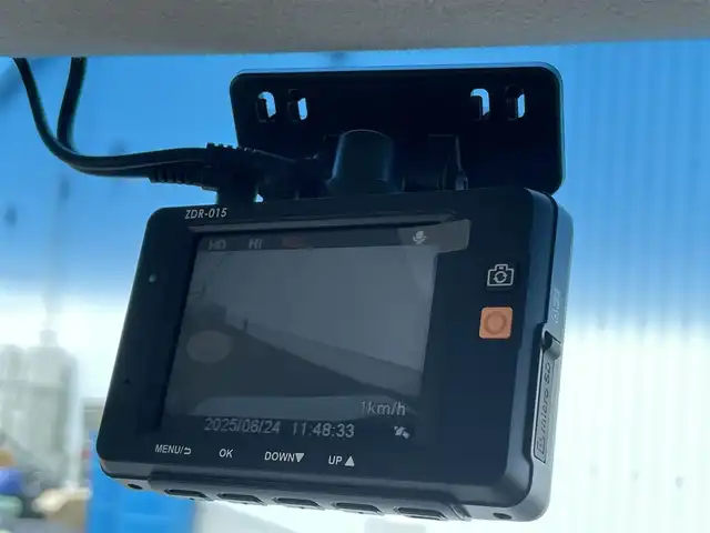 ホンダ Ｎ ＢＯＸ G Lパッケージ 熊本県 2012(平24)年 4.3万km アラバスターシルバーメタリック 社外オーディオ(DEH-480)/ＡＭ／ＦＭ／ＣＤ／ＵＳＢ／ＡＵＸ/前後ドライブレコーダー/片側パワースライドドア/電格ミラー/スマートキー/プッシュスタート/ハロゲンヘッドライト/ヘッドライトレベライザー/純正フロアマット/純正ドアバイザー/社外アルミホイール/保証書/取扱説明書(車両)