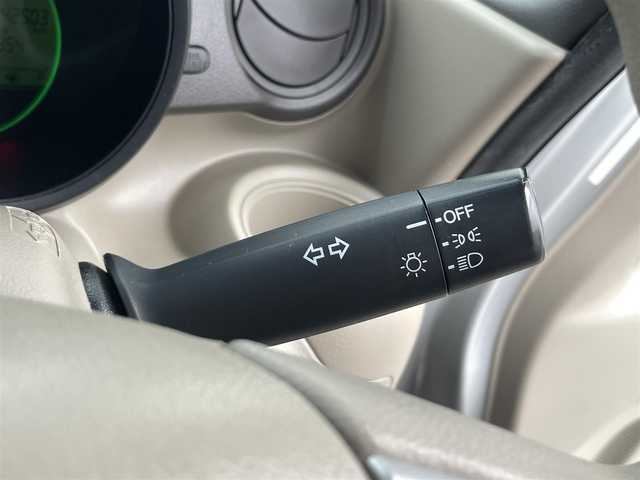 ホンダ Ｎ ＢＯＸ G Lパッケージ 熊本県 2012(平24)年 4.3万km アラバスターシルバーメタリック 社外オーディオ(DEH-480)/ＡＭ／ＦＭ／ＣＤ／ＵＳＢ／ＡＵＸ/前後ドライブレコーダー/片側パワースライドドア/電格ミラー/スマートキー/プッシュスタート/ハロゲンヘッドライト/ヘッドライトレベライザー/純正フロアマット/純正ドアバイザー/社外アルミホイール/保証書/取扱説明書(車両)