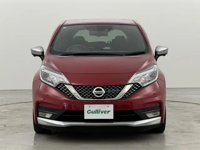 日産 ノート e-パワーオーテック スポーツスペック 福岡県 2019(令1)年 8.5万km ガーネットレッド アルパインナビ（ＢＴ，フルセグＴＶ）　/アラウンドビューモニター　/ＥＴＣ　/デジタルルームミラー　/インテリジェントクルコン　/コーナーセンサー　/エマージェンシーブレーキ　/レーンキープ　/純正１６インチＡＷ