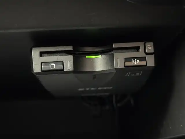 日産 ノート e-パワーオーテック スポーツスペック 福岡県 2019(令1)年 8.5万km ガーネットレッド アルパインナビ（ＢＴ，フルセグＴＶ）　/アラウンドビューモニター　/ＥＴＣ　/デジタルルームミラー　/インテリジェントクルコン　/コーナーセンサー　/エマージェンシーブレーキ　/レーンキープ　/純正１６インチＡＷ