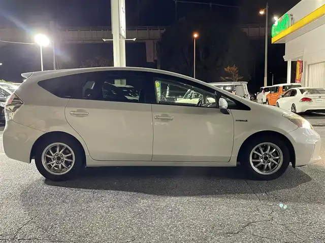 トヨタ プリウス α S 千葉県 2012(平24)年 12.3万km ホワイトパールクリスタルシャイン 純正SDナビ【フルセグ、BT、DVD、CD】/社外16インチアルミホイール/社外16インチアルミ付冬タイヤ積込/純正ホイールキャップ積込/ETC/前後ドラレコ（DRV-MR740）/オートライト/フォグ/バックカメラ/ステアリングスイッチ/フルオートPW/純正フロアマット/保証書/取説/ナビ説