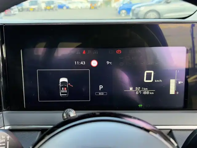 日産 ノート X 大分県 2021(令3)年 6.8万km オーロラフレアブルーパール ・純正ナビ(CD/DVD/BT/SD/USB)/・バックカメラ/・フルセグテレビ/・エマージェンシーブレーキ/・コーナーセンサー/・ドライブレコーダー/・テレビキャンセラー/・ドライブレコーダー/・ETC/・オートハイビーム/・オートホールド/・スマートキー/・プッシュスタートボタン