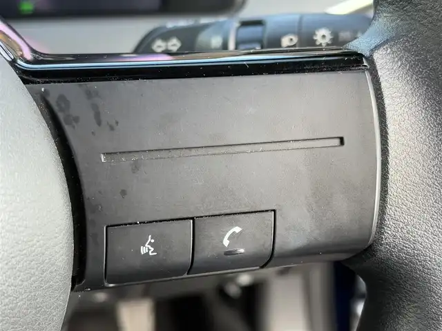 日産 ノート X 大分県 2021(令3)年 6.8万km オーロラフレアブルーパール ・純正ナビ(CD/DVD/BT/SD/USB)/・バックカメラ/・フルセグテレビ/・エマージェンシーブレーキ/・コーナーセンサー/・ドライブレコーダー/・テレビキャンセラー/・ドライブレコーダー/・ETC/・オートハイビーム/・オートホールド/・スマートキー/・プッシュスタートボタン