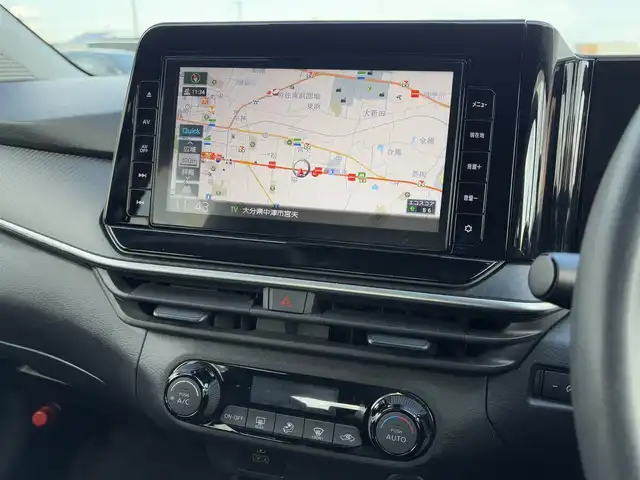 日産 ノート X 大分県 2021(令3)年 6.8万km オーロラフレアブルーパール ・純正ナビ(CD/DVD/BT/SD/USB)/・バックカメラ/・フルセグテレビ/・エマージェンシーブレーキ/・コーナーセンサー/・ドライブレコーダー/・テレビキャンセラー/・ドライブレコーダー/・ETC/・オートハイビーム/・オートホールド/・スマートキー/・プッシュスタートボタン