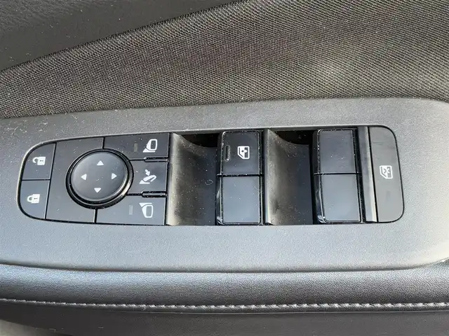 日産 ノート X 大分県 2021(令3)年 6.8万km オーロラフレアブルーパール ・純正ナビ(CD/DVD/BT/SD/USB)/・バックカメラ/・フルセグテレビ/・エマージェンシーブレーキ/・コーナーセンサー/・ドライブレコーダー/・テレビキャンセラー/・ドライブレコーダー/・ETC/・オートハイビーム/・オートホールド/・スマートキー/・プッシュスタートボタン