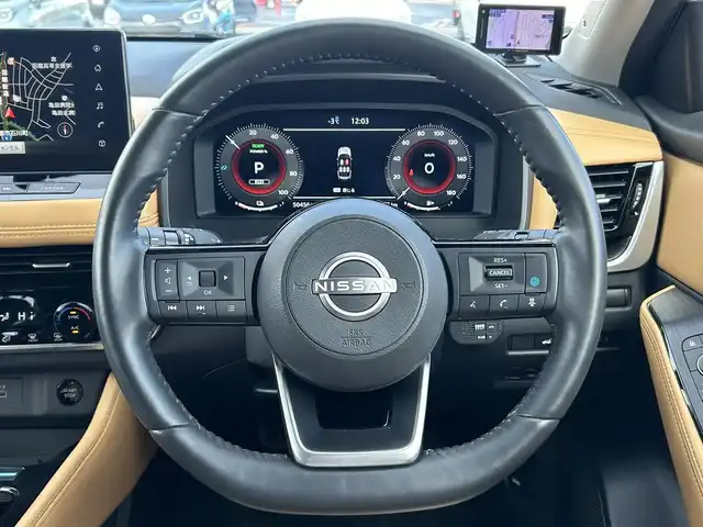 日産 エクストレイル G e－4ORCE 道南・函館 2023(令5)年 5.1万km ブリリアントホワイトパール /純正ナビ//フルセグTV//全周囲カメラ//ドライブレコーダー//クルーズコントロール//コーナーセンサー//シートヒーター//ハンドルヒーター//シートメモリー//オートブレーキホールド//レーンキープアシスト//ETC