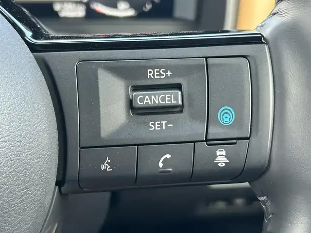 日産 エクストレイル G e－4ORCE 道南・函館 2023(令5)年 5.1万km ブリリアントホワイトパール /純正ナビ//フルセグTV//全周囲カメラ//ドライブレコーダー//クルーズコントロール//コーナーセンサー//シートヒーター//ハンドルヒーター//シートメモリー//オートブレーキホールド//レーンキープアシスト//ETC