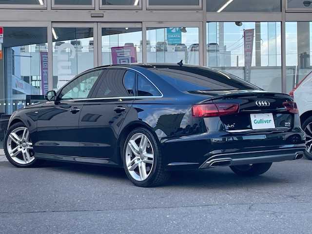 アウディ Ａ６ 2．0 TFSI クワトロSライン 青森県 2016(平28)年 7.7万km ミトスブラックメタリック ４WD/純正ナビ/バックカメラ/黒本革シート/D/N席パワーシート/D/N席シートヒーター/MTモード/パーキングセンサー/クルーズコントロール/スマートキー/LEDヘッドライト/19インチ純正アルミホイール/保証書/取扱説明書