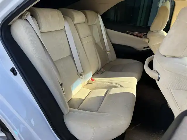 トヨタ クラウン ロイヤル ロイヤルサルーン 栃木県 2014(平26)年 3.5万km ホワイトパールクリスタルシャイン メーカー装着ナビ/フルセグTV/DVD再生機能/Bluetooth/バックカメラ/ステアリングリモコン/クルーズコントロール/前席パワーシート/リア5面フィルム/ローダウン/クリアランスソナー/ビルトインETC/スマートキー