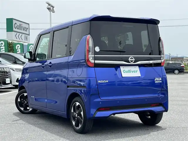 日産 ルークス HWS X プロパイロットED 奈良県 2022(令4)年 4.5万km アトランティックブルー 純正ナビ　/フルセグＴＶ　/ビルドインＥＴＣ　/両側パワスラ　/アラウンドビューモニター　/Ｂｌｕｅｔｏｏｔｈ　/プロパイロット　/ＵＳＢ入力端子　/社外マット　/純正アルミホイール　/コーナーセンサー　/オートライト/衝突被害軽減システム/エアバッグ