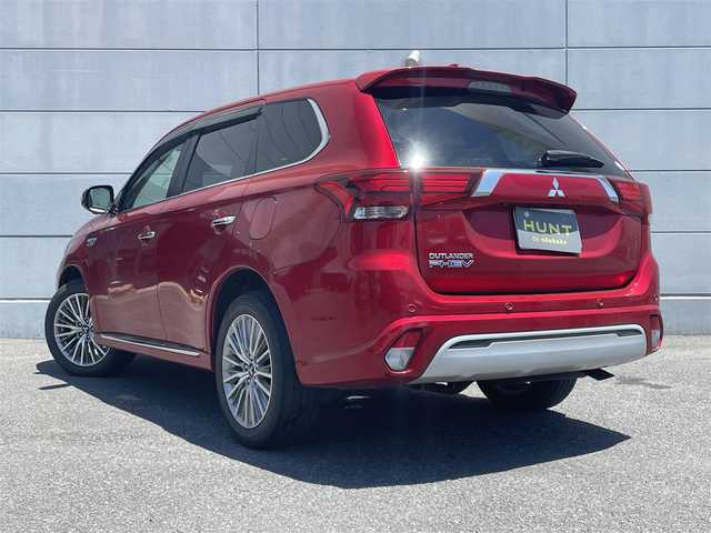 三菱 アウトランダー ＰＨＥＶ G プレミアムパッケージ 千葉県 2020(令2)年 5.3万km レッドダイヤモンド 衝突軽減ブレーキ/全方位カメラ/純正８インチナビ/フルセグＴＶ/ＥＴＣ/レーダークルーズコントロール/電動リアゲート/レザーシート/パワーシート/シートヒーター/ＬＥＤヘッドライト/純正１８インチＡＷ