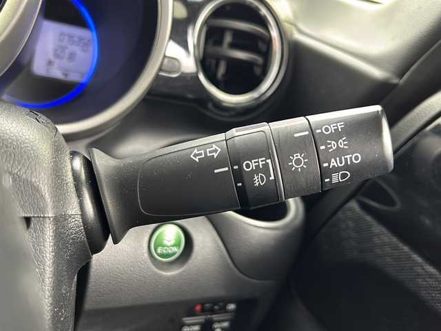 ホンダ Ｎ ＢＯＸ カスタム G 岐阜県 2015(平27)年 7.6万km プレミアムホワイトパール SDナビ　NR-MZ33/CD/DVD/Bluetooth/ワンセグTV/バックモニター/両側パワースライドドア/シティブレーキアクティブシステム/ステアリングスイッチ/電動格納ミラー/オートHIDヘッドライト