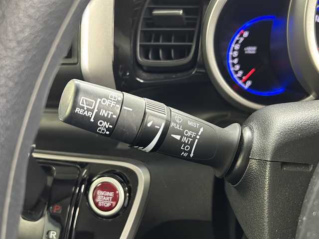 ホンダ Ｎ ＢＯＸ カスタム G 岐阜県 2015(平27)年 7.6万km プレミアムホワイトパール SDナビ　NR-MZ33/CD/DVD/Bluetooth/ワンセグTV/バックモニター/両側パワースライドドア/シティブレーキアクティブシステム/ステアリングスイッチ/電動格納ミラー/オートHIDヘッドライト