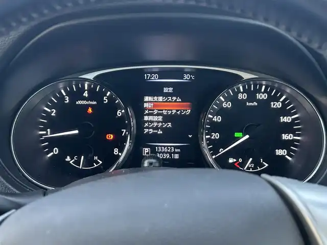 日産 エクストレイル 20X 愛知県 2015(平27)年 13.4万km バーニングレッド スマートキー/プッシュスタート/純正8インチナビ/フルセグTV/BT/バックカメラ/ETC/コーナリングスタビリティアシスト/アクティブエンジンブレーキ/アイドリングストップ/ハーフレザーシート/前席シートヒーター /純正フロアマット/純正ドアバイザー/取説、保証書