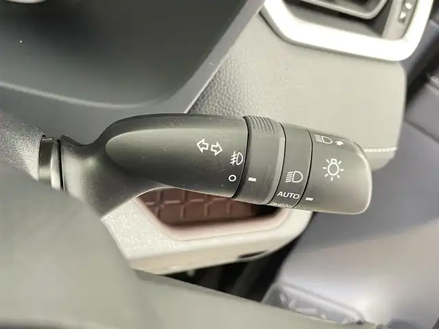 トヨタ ＲＡＶ４ G Zパッケージ 千葉県 2023(令5)年 3.4万km アティチュードブラックマイカ 禁煙車/ワンオーナー/トヨタセーフティセンス/・プリクラッシュセーフティ/・レーントレーシングアシスト/・レーダークルーズコントロール/・オートマチックハイビーム/パワーバックドア/純正10.5インチディスプレイオーディオ/Bluetooth/フルセグ/AM/FM/アラウンドビューモニター/レーダークルーズコントロール/LEDオートライト/ハーフレザーシート/純正19インチアルミホイール/ルーフレール/USBポート/プッシュスタート/スマートキー/取扱説明書/保証書