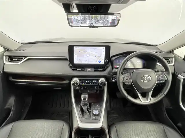 トヨタ ＲＡＶ４ G Zパッケージ 千葉県 2023(令5)年 3.4万km アティチュードブラックマイカ 禁煙車/ワンオーナー/トヨタセーフティセンス/・プリクラッシュセーフティ/・レーントレーシングアシスト/・レーダークルーズコントロール/・オートマチックハイビーム/パワーバックドア/純正10.5インチディスプレイオーディオ/Bluetooth/フルセグ/AM/FM/アラウンドビューモニター/レーダークルーズコントロール/LEDオートライト/ハーフレザーシート/純正19インチアルミホイール/ルーフレール/USBポート/プッシュスタート/スマートキー/取扱説明書/保証書