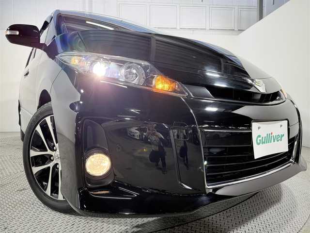 トヨタ エスティマ アエラス プレミアムエディション 大阪府 2016(平28)年 4万km ブラック 純正ナビ サンルーフ 両側電動ドア リアオートエアコン ソナー パワーシート ハーフレザーシート ウォークスルー 横滑り防止 ビルトインETC プッシュスタート スマートキー ステアリングスイッチ オットマン