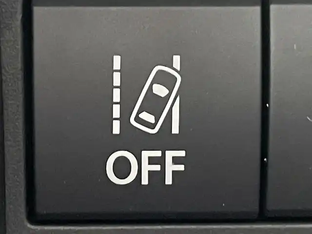 スズキ ワゴンＲ スマイル HYBRID X 岡山県 2025(令7)年 0.2万km シフォンアイボリーメタリック 登録時走行距離：　1930km/禁煙車/カラーヘッドアップディスプレイ/純正9インチナビ/　(CD/フルセグTV/Bluetooth)/全方位カメラ/クルーズコントロール(追従走行あり)/衝突被害軽減システム/後退時ブレーキサポート/コーナーセンサー/標識認識機能/両側パワースライドドア/シートヒーター/ステアリングスイッチ/純正LEDヘッドライト/フォグライト/オートライト/プッシュスタート/スマートキー/アイドリングストップ/ウインカーミラー/電動格納ミラー/純正フロアマット/横滑防止装置/盗難防止装置/取扱説明書/新車時整備手帳（保証書）