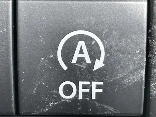 スズキ ワゴンＲ スマイル HYBRID X 岡山県 2025(令7)年 0.2万km シフォンアイボリーメタリック 登録時走行距離：　1930km/禁煙車/カラーヘッドアップディスプレイ/純正9インチナビ/　(CD/フルセグTV/Bluetooth)/全方位カメラ/クルーズコントロール(追従走行あり)/衝突被害軽減システム/後退時ブレーキサポート/コーナーセンサー/標識認識機能/両側パワースライドドア/シートヒーター/ステアリングスイッチ/純正LEDヘッドライト/フォグライト/オートライト/プッシュスタート/スマートキー/アイドリングストップ/ウインカーミラー/電動格納ミラー/純正フロアマット/横滑防止装置/盗難防止装置/取扱説明書/新車時整備手帳（保証書）