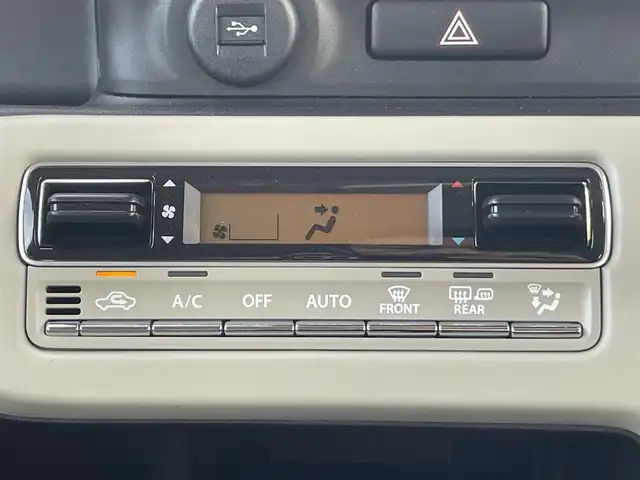 スズキ ワゴンＲ スマイル HYBRID X 岡山県 2025(令7)年 0.2万km シフォンアイボリーメタリック 登録時走行距離：　1930km/禁煙車/カラーヘッドアップディスプレイ/純正9インチナビ/　(CD/フルセグTV/Bluetooth)/全方位カメラ/クルーズコントロール(追従走行あり)/衝突被害軽減システム/後退時ブレーキサポート/コーナーセンサー/標識認識機能/両側パワースライドドア/シートヒーター/ステアリングスイッチ/純正LEDヘッドライト/フォグライト/オートライト/プッシュスタート/スマートキー/アイドリングストップ/ウインカーミラー/電動格納ミラー/純正フロアマット/横滑防止装置/盗難防止装置/取扱説明書/新車時整備手帳（保証書）