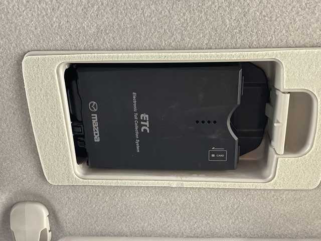 マツダ デミオ 13S 大分県 2015(平27)年 5.1万km ディープクリスタルブルーマイカ 純正ナビ/TV/（CD/DVD/USB/AUX/BT）/スマートシティブレーキサポート/誤発進抑制機能/LEDヘッドライト/オートライト/MTモード付AT/アイドリングストップ/ステアリングリモコン/ドライブレコーダー/ビルトインETC/プッシュスタート/スマートキー