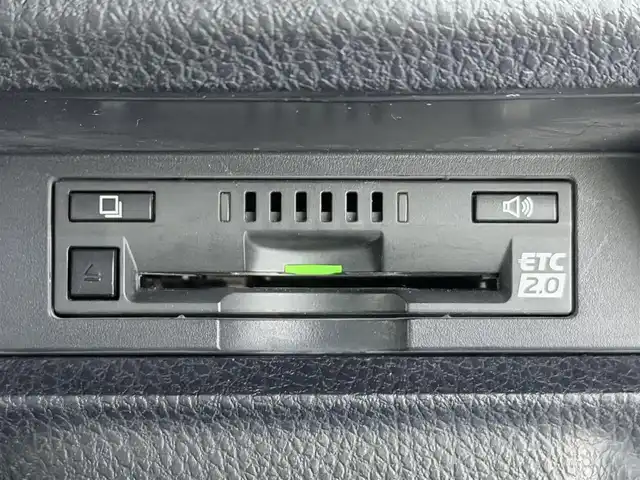 トヨタ エスクァイア Gi 大阪府 2017(平29)年 5.8万km スパークリングブラックパールクリスタルシャイン モデリスタエアロ 黒革シート 純正10incナビTV バックカメラ フリップダウンモニター シートヒーター クルーズコントロール 衝突軽減ブレーキ レーンアシスト オートハイビーム 両側パワースライドドア ETC