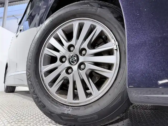 トヨタ エスクァイア Gi 大阪府 2017(平29)年 5.8万km スパークリングブラックパールクリスタルシャイン モデリスタエアロ 黒革シート 純正10incナビTV バックカメラ フリップダウンモニター シートヒーター クルーズコントロール 衝突軽減ブレーキ レーンアシスト オートハイビーム 両側パワースライドドア ETC