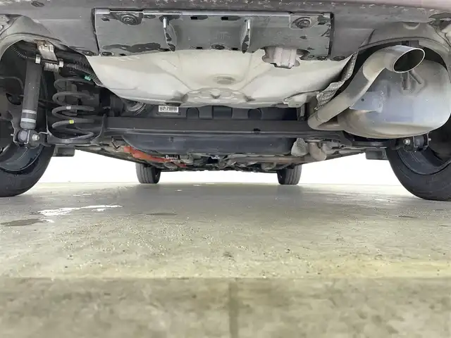 トヨタ アクア G ブラックソフトレザーセレ 大分県 2016(平28)年 9.1万km ディープアメジストマイカメタリック プリクラッシュセーフティー/レーンアシスト/オートハイビーム/社外ナビ/（フルセグ/CD/DVD/Bluetooth）/バックカメラ/レザーシート/シートヒーター/クルーズコントロール/プッシュスタート・スマートキー/ヘッドライトレベライザー/オートライト/ステアリングスイッチ/電動格納ミラー/保証書・取扱説明書