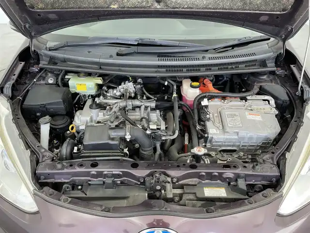 トヨタ アクア G ブラックソフトレザーセレ 大分県 2016(平28)年 9.1万km ディープアメジストマイカメタリック プリクラッシュセーフティー/レーンアシスト/オートハイビーム/社外ナビ/（フルセグ/CD/DVD/Bluetooth）/バックカメラ/レザーシート/シートヒーター/クルーズコントロール/プッシュスタート・スマートキー/ヘッドライトレベライザー/オートライト/ステアリングスイッチ/電動格納ミラー/保証書・取扱説明書