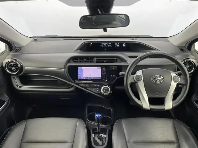 トヨタ アクア G ブラックソフトレザーセレ 大分県 2016(平28)年 9.1万km ディープアメジストマイカメタリック プリクラッシュセーフティー/レーンアシスト/オートハイビーム/社外ナビ/（フルセグ/CD/DVD/Bluetooth）/バックカメラ/レザーシート/シートヒーター/クルーズコントロール/プッシュスタート・スマートキー/ヘッドライトレベライザー/オートライト/ステアリングスイッチ/電動格納ミラー/保証書・取扱説明書